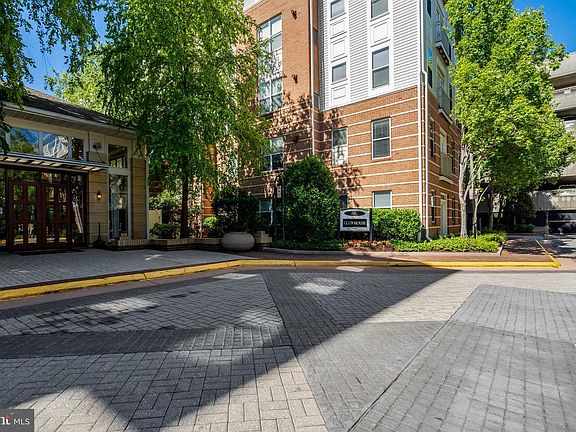 3rd image of 9480 Virginia Center Blvd Suite 111