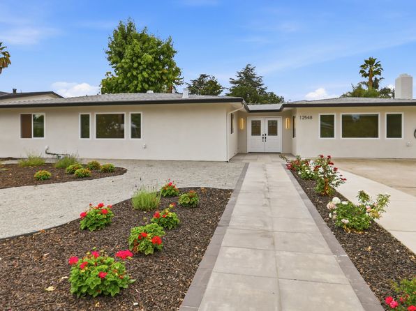 12548 Paseo Flores