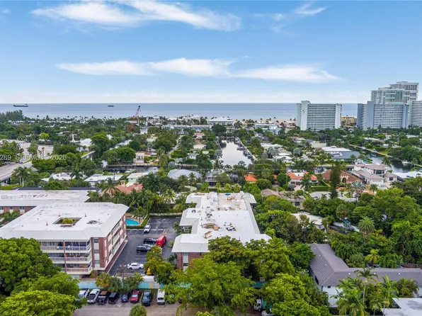 2426 SE 17th St APT 303A, Fort Lauderdale, FL 33316