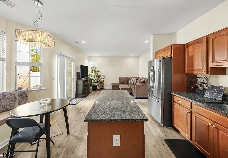 41 Tall Oaks Ct — Photo 16
