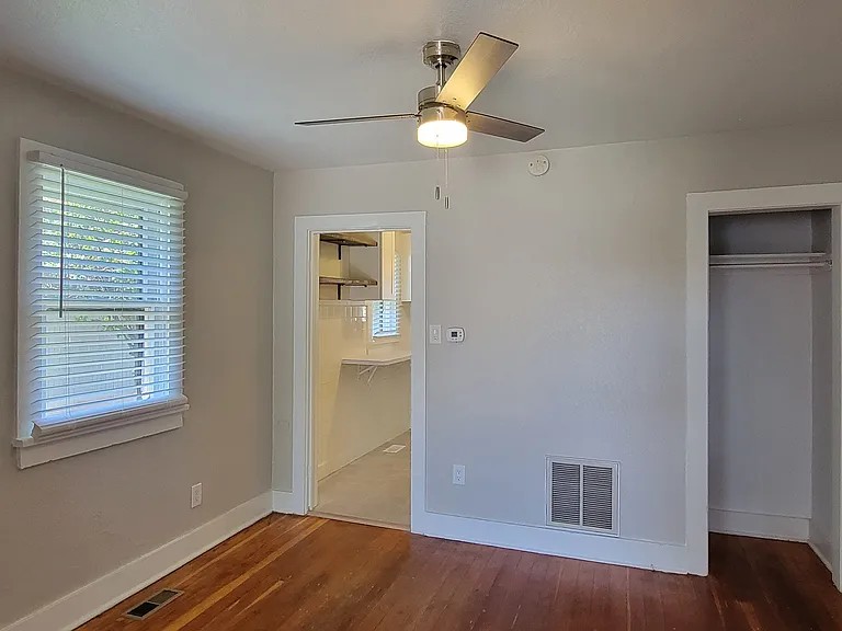 2043 Eaton St — Photo 23