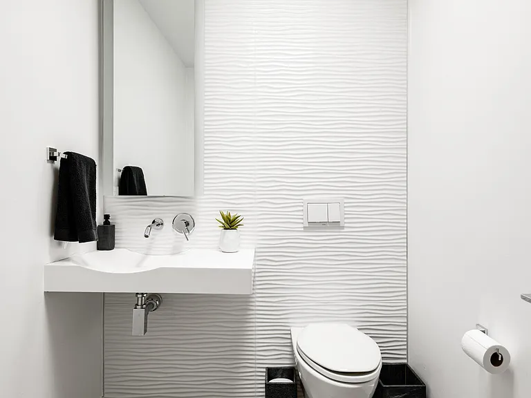 10011 E Windrose Dr — Photo 30