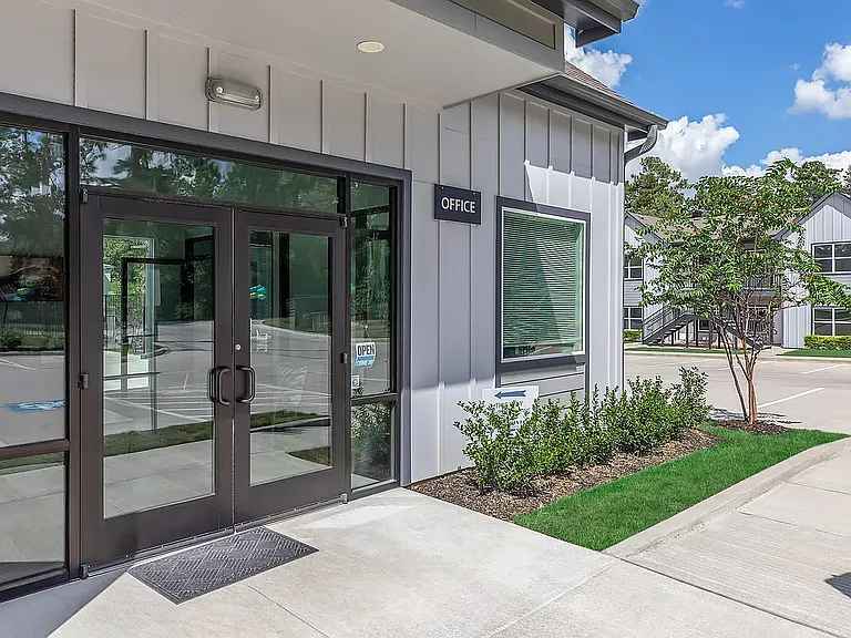 Argo Pointe Apartments — Photo 5