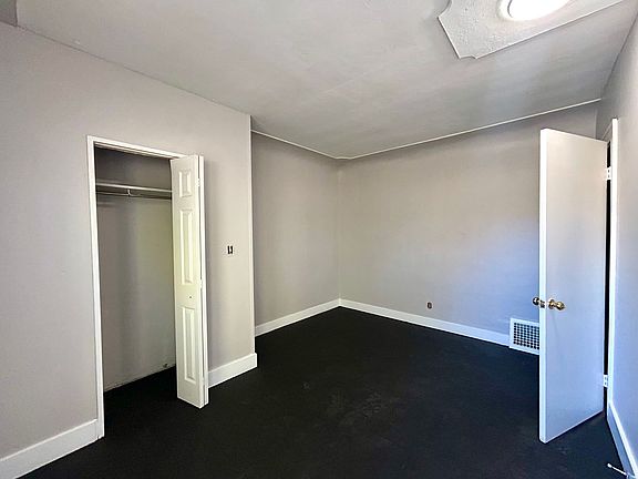 5th image of 2532-2534 Maffett St