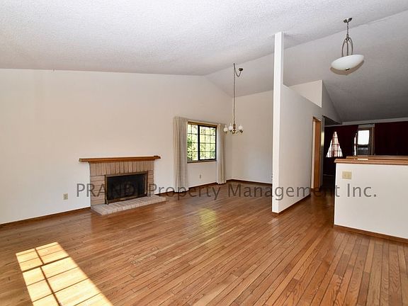 2nd image of 56 Plata Ct
