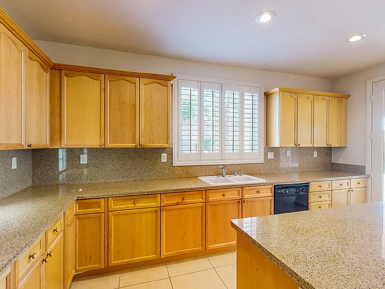9412 Forest Edge Ave — Photo 15
