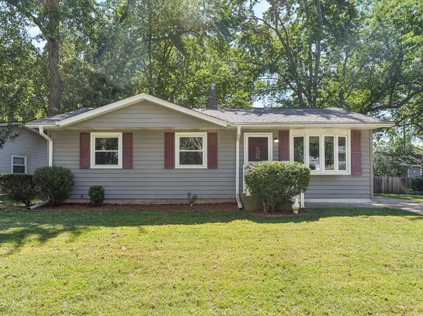 831 Essex Ln, Michigan City, IN 46360