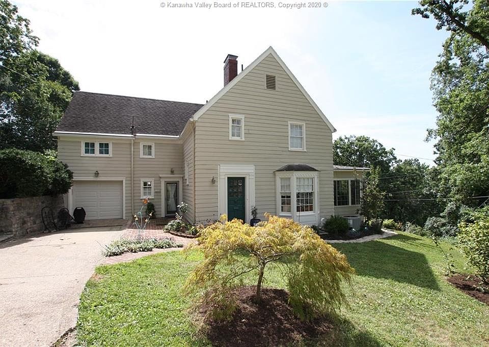 1st image of 1 Forest Dr