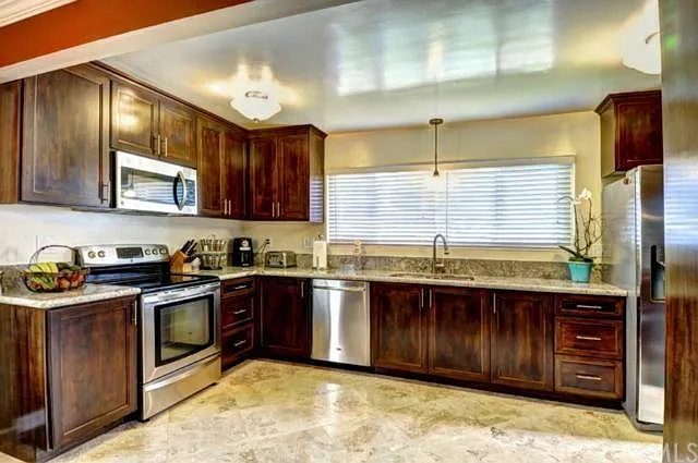 2301 Clark Ln #1 — Photo 2