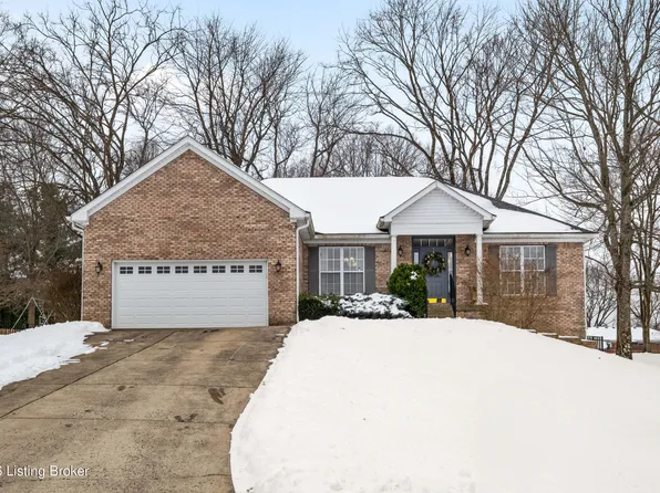 1310 Nightingale Ln, Goshen, KY 40026