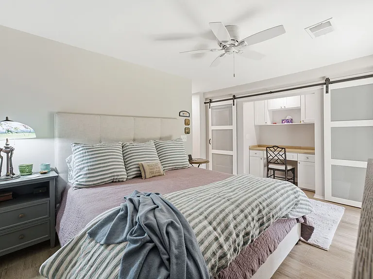 6932 Fairfax Dr #100 — Photo 26