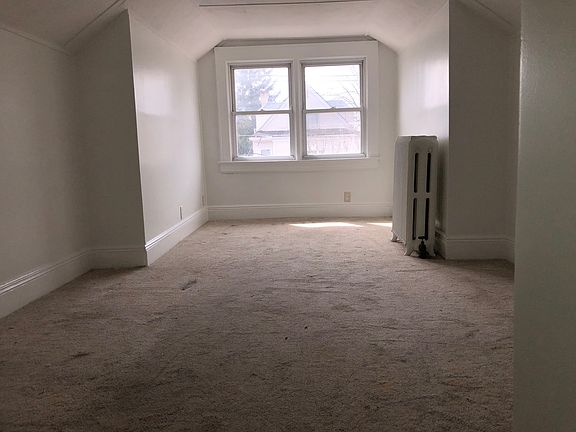 5th image of 295 Lafayette Ave Floor 3