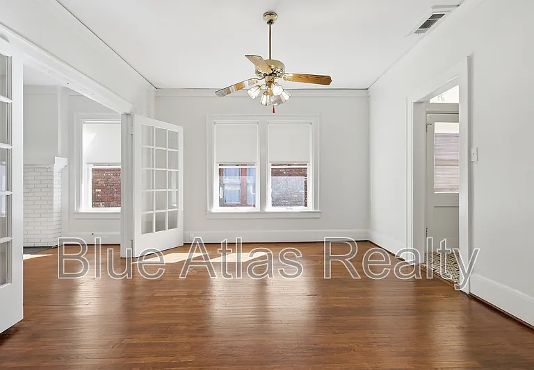 4914 Victor St #3 — Photo 8