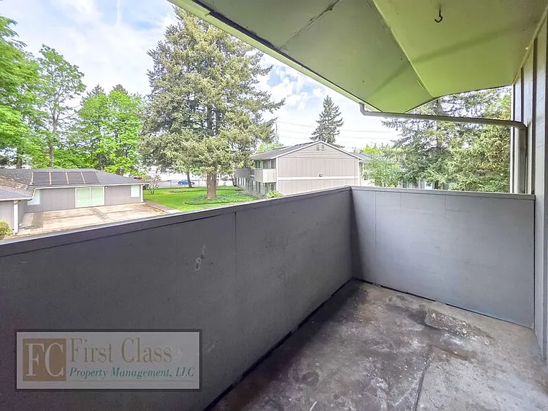 1348 NE 186th Ave — Photo 15