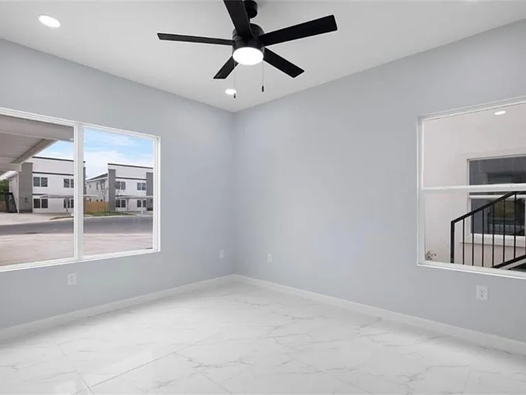 3514 S Dominique #3 — Photo 12
