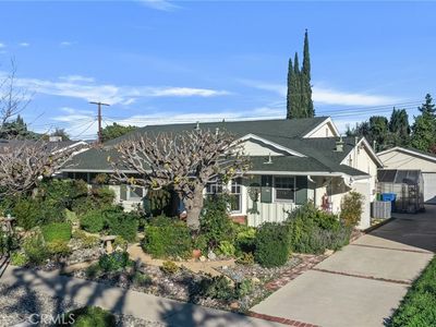 9950 Delco Ave, Chatsworth, CA, 91311