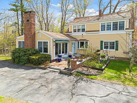 3rd image of 251 Cedar Grove Road