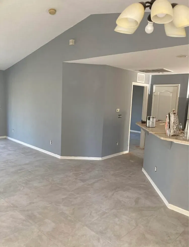 3 bed, 1408 sqft, $1,900 — Photo 1