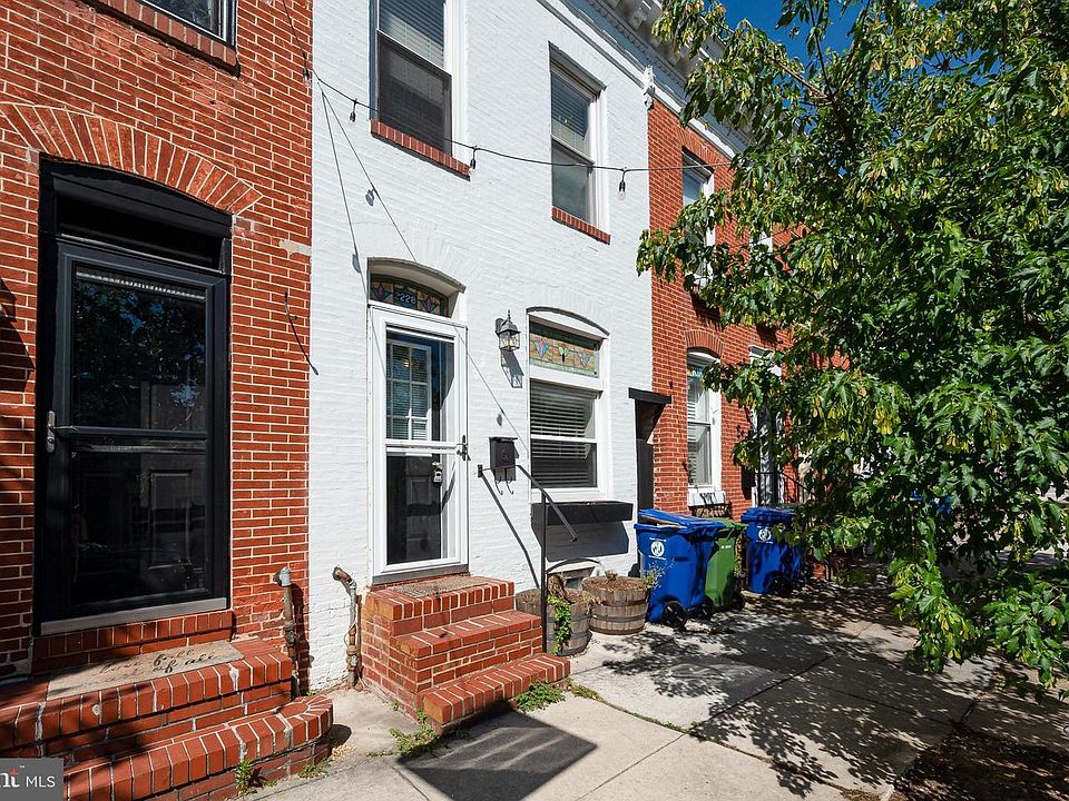 1st image of 2228 Essex St #1