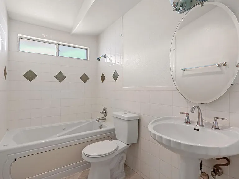1600 Sumac Dr — Photo 31