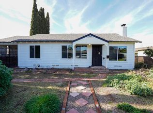 950 N Laurel Dr #1, Orange, CA 92867