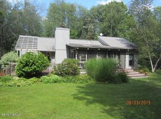 590 Yokum Pond Rd, Becket, MA 01223