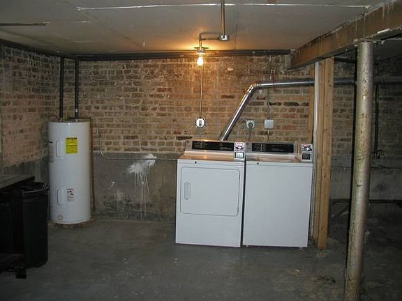 BUILDING LAUNDRY