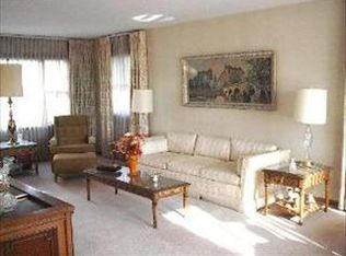 101 W Van Buren St, Elmhurst, IL 60126