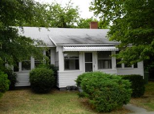 1105 Burnside Ave, Hopewell, VA 23860