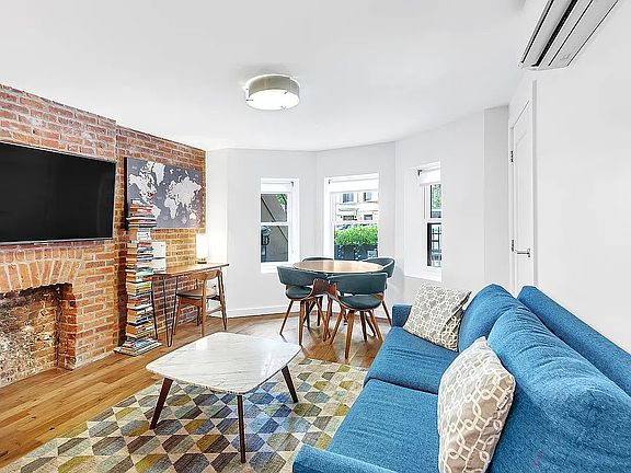 5th image of 858 Lincoln Pl