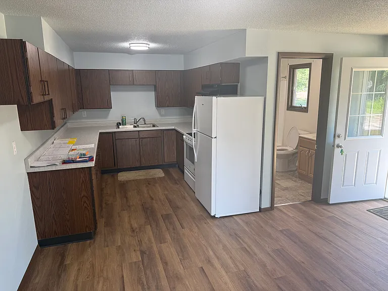 209 Sperbeck St #B — Photo 11
