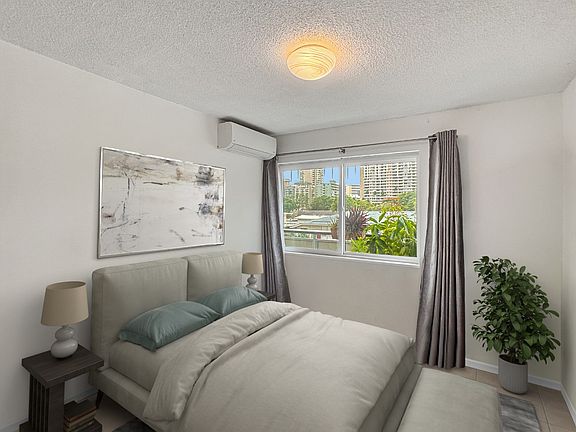 4th image of 509 University Ave APT 201