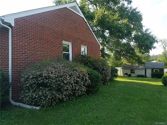 3rd image of 3310 Lanceor Dr