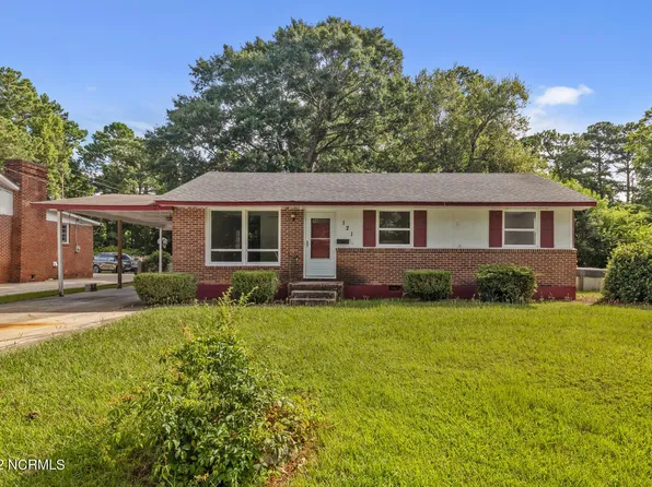 121 Cole Dr, Jacksonville, NC 28540