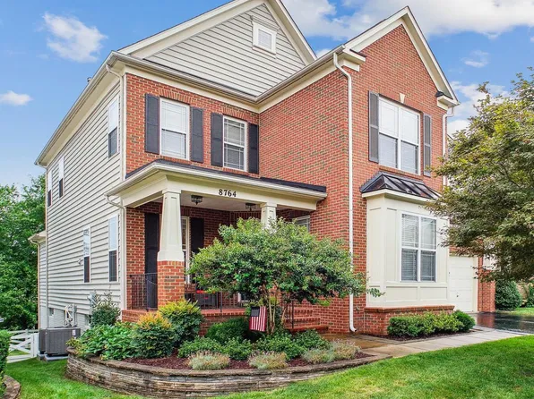 8764 Flowering Dogwood Ln, Lorton, VA 22079