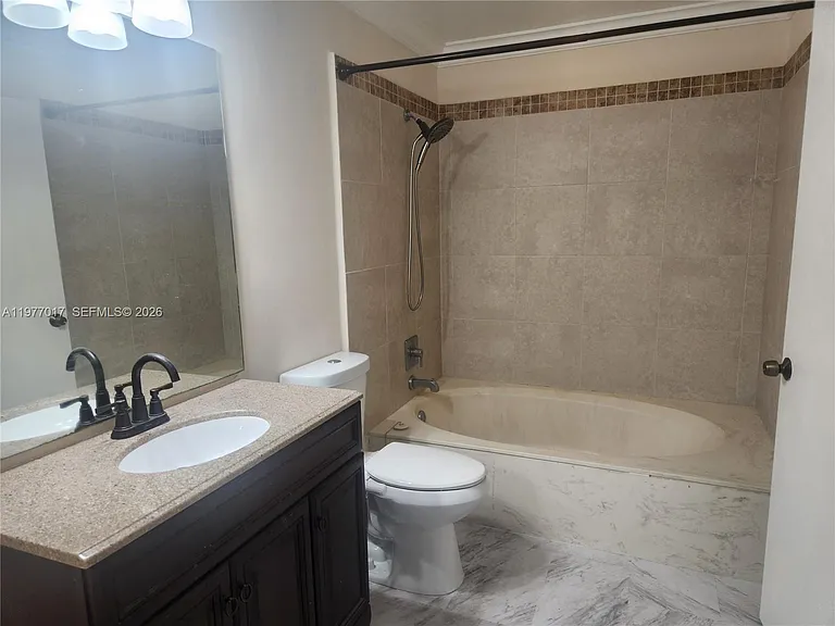 7184 Sportsmans Dr #7184 — Photo 10