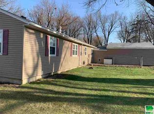 510 Maple St, Early, IA 50535