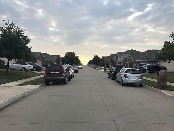 5th image of 557 Braewick Dr
