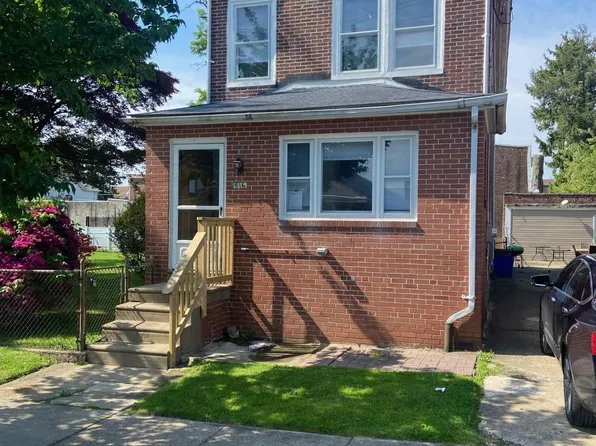 516 Kerper St, Philadelphia, PA 19111