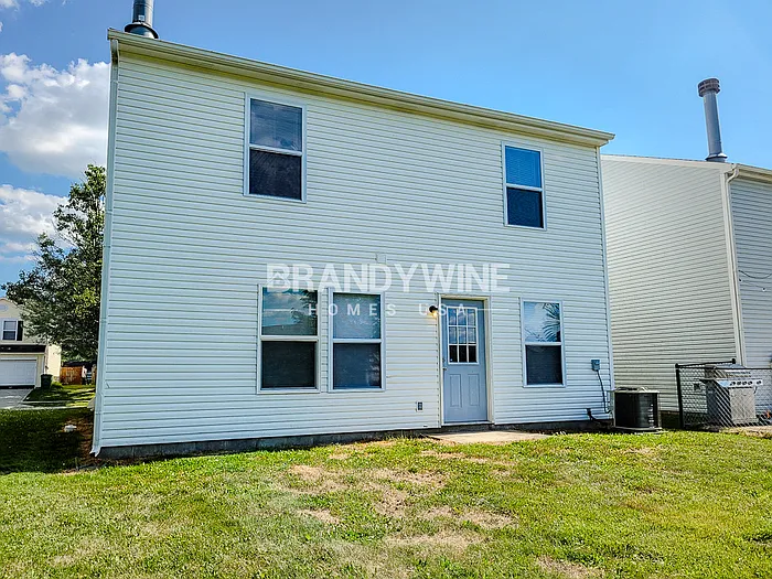 10756 Glenayr Dr — Photo 15