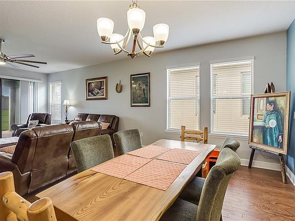 4th image of 16137 Hampton Crossing Dr