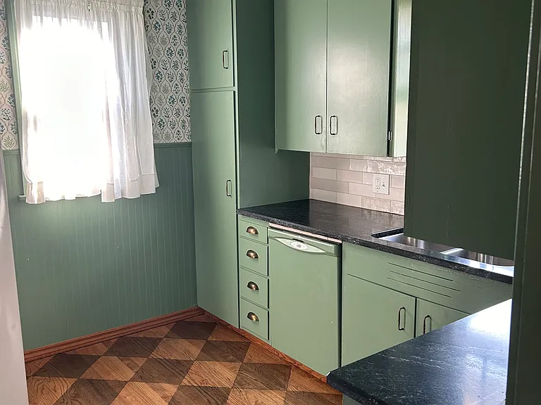 4327 Chicago St — Photo 7