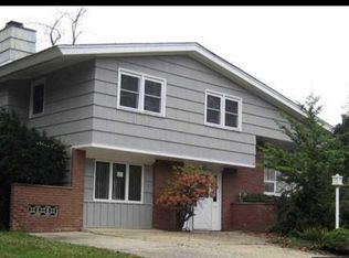 507 Elizabeth St, Oakhurst, NJ