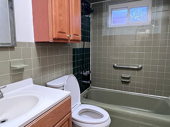 4th image of 3 Taunton St Floor 1