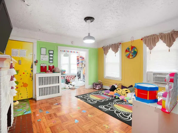 3332 Hull Avenue image 12 of 13