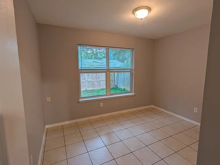 1707 Tina Marie Rd #A — Photo 9