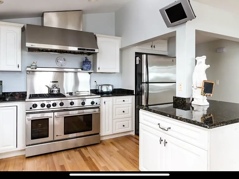7 Water St #1 — Photo 12