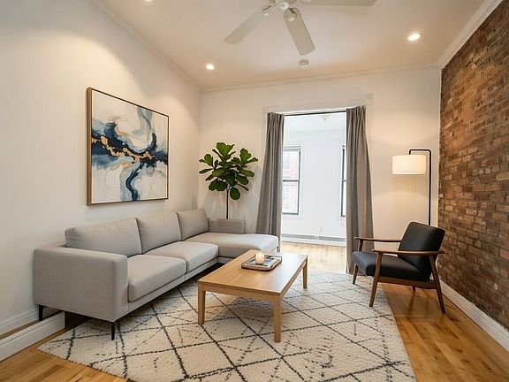 4th image of 212 E 29th St APT 10