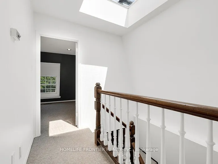 17 Teddington Park Ave W #3 — Photo 30