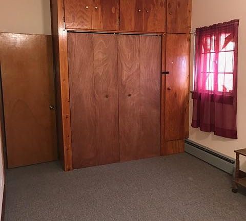 2nd image of 903 E Evans Ave